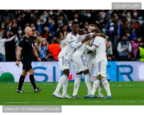 欧冠拜仁VS切尔西，豪门激战引爆全场关注，拜仁对切尔西对战历史